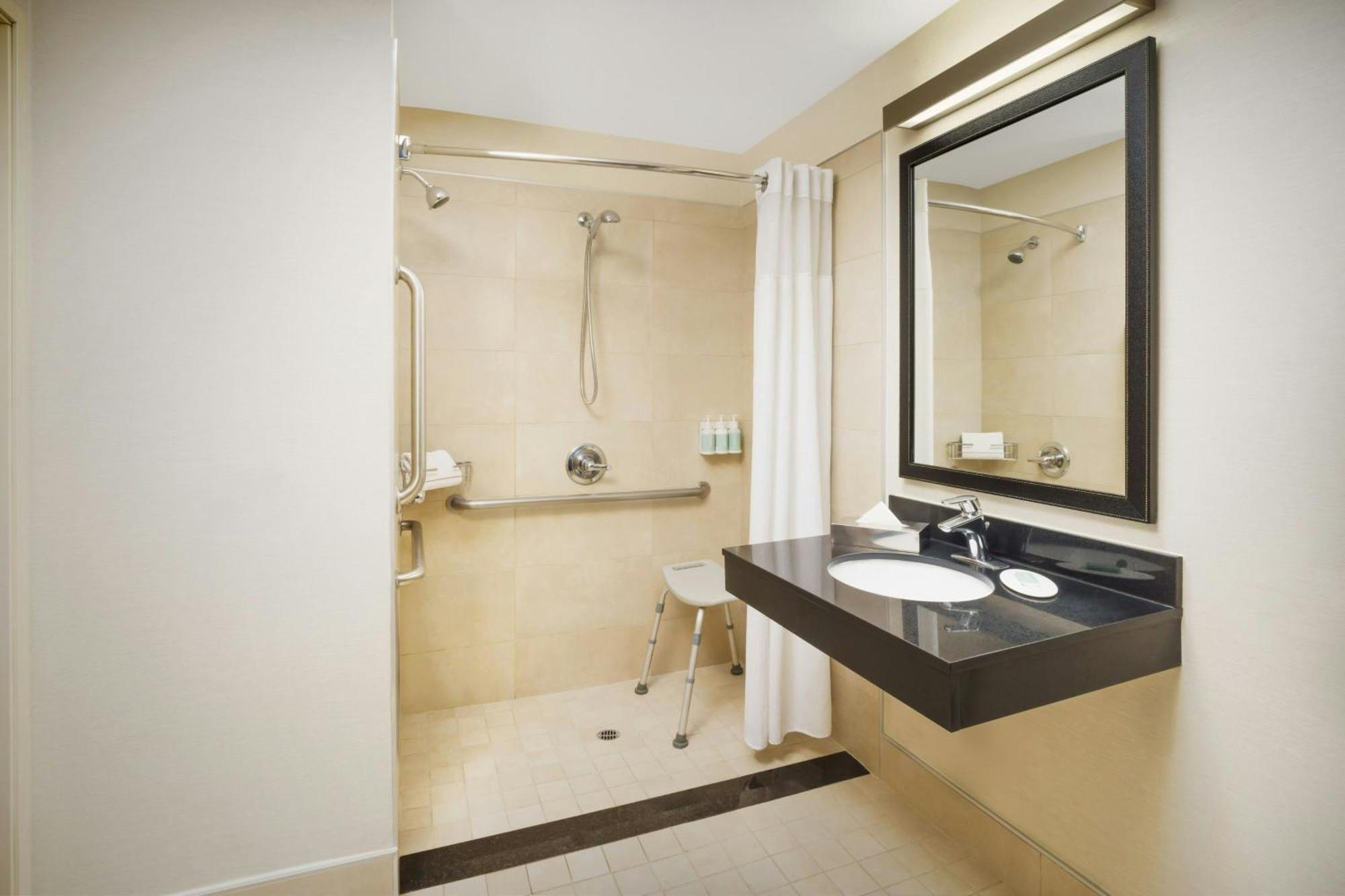 Fairfield By Marriott Inn & Suites Las Vegas Stadium Area Exterior photo